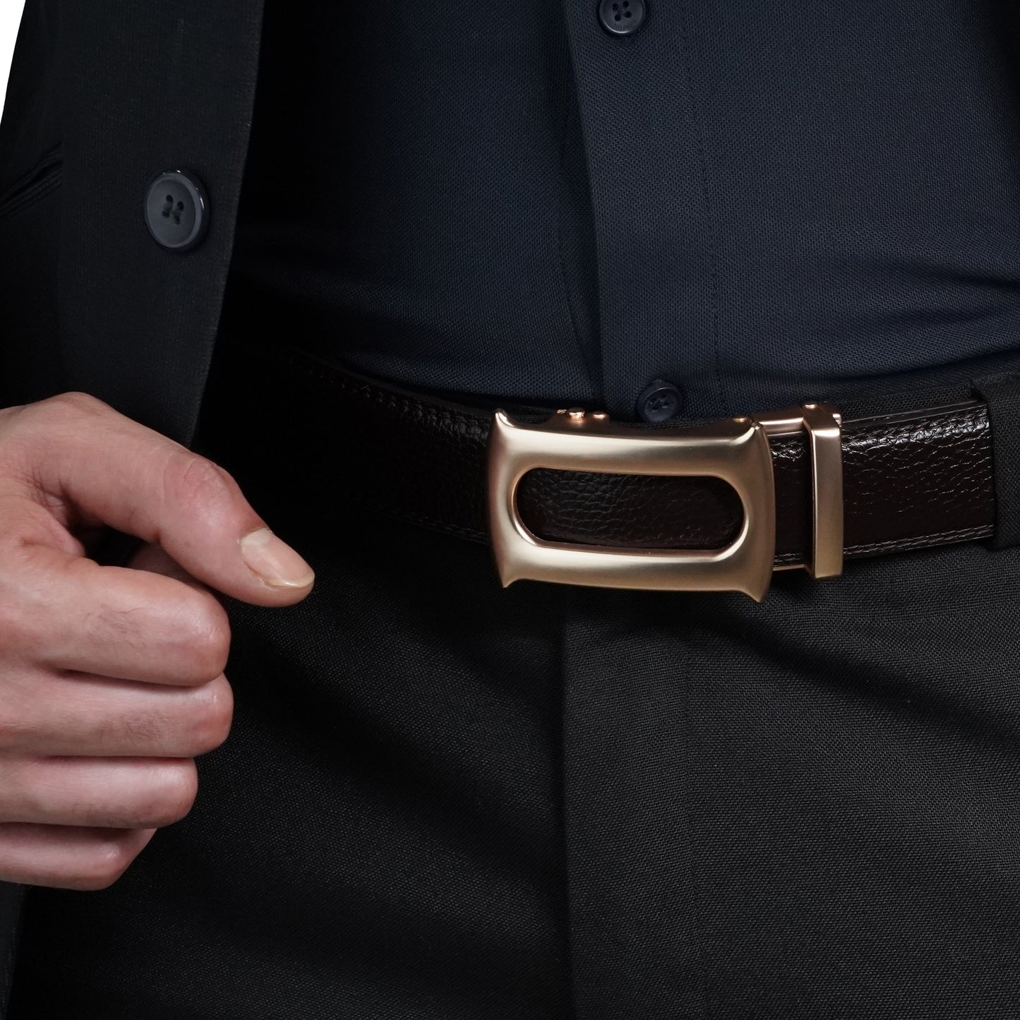 Oster - Brushed Gold - Vegan leather Men’s belt (24" - 46")
