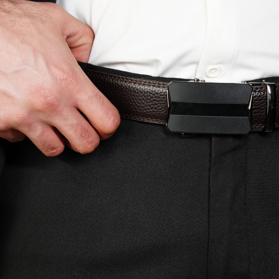 Black Arrow - Vegan leather Men’s belt (24" - 46")